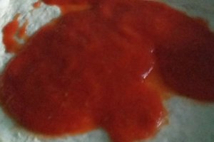 Pizza cu sunca si branza