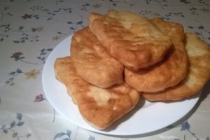Placinta cu branza telemea