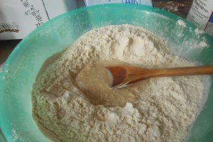 Pariziene cu crema patisera