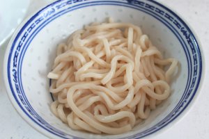 Supa japoneza udon cu creveti