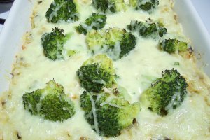 Orez cu ciuperci si broccoli la cuptor