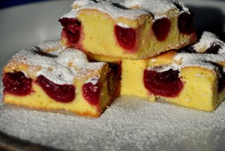 Desert prajitura rapida cu visine