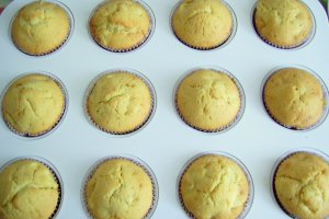 Muffins cu mere