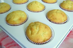Muffins cu mere