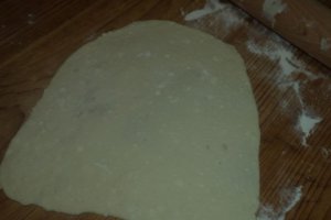 Lipii cu branza si cartofi pe tigaie