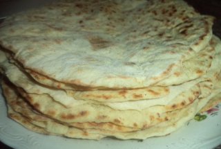 Lipii cu branza si cartofi pe tigaie
