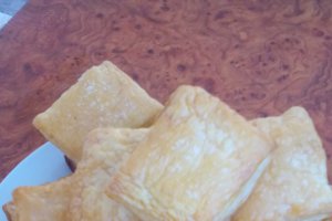 Foietaj cu crema de ciocolata