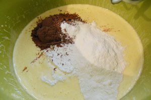 Briose cu ciocolata si crema mascarpone