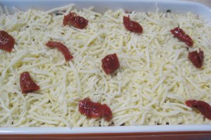 Gratin de cus-cus, cu carne tocata si legume