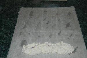 Strudel cu branza si visine