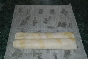 Strudel cu branza si visine