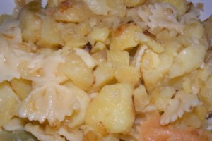Salata de paste cu cartofi  (de post)