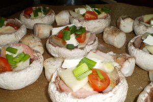 Ciuperci umplute la cuptor