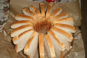 Aperitiv cu cascaval si mezeluri
