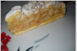 Tarta cu mere si aluat faramitat