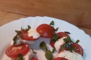 Salata Caprese