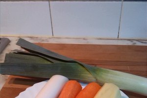 Supa crema de morcovi cu praz