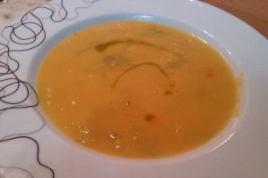 Supa crema de morcovi cu praz