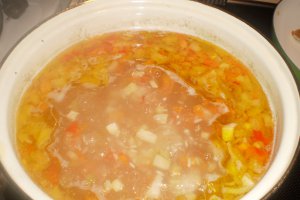 Ciorba ardeleneasca de porc acrita cu tarhon