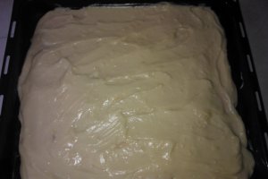 Prajitura cu foi de bulion si crema de lamaie