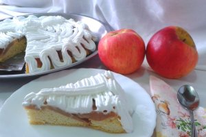 Tarta cu mere