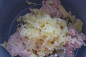 Chiftelute de legume (la cuptor) cu piure de morcovi