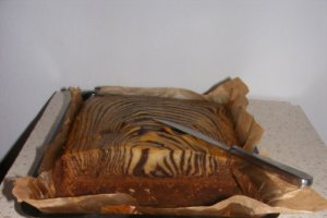 Chec "zebra" cu pudra de roscove