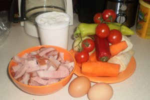 Ciorba de legume cu bacon afumat si tarhon