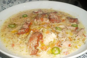 Ciorba de legume cu bacon afumat si tarhon