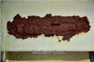 Strudel cu nuci, gem de gutui si cacao