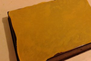 Prajitura cu foi si crema de gris