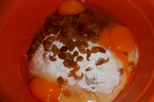 Eierschecke-prajitura cu branza si crema de oua