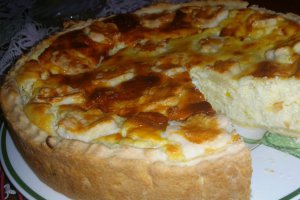 Pasca cu branza traditionala