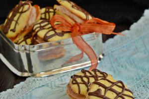 Paleuri cu crema de ciocolata si mascarpone