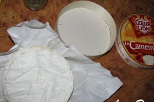 Camembert aromat la cuptor