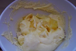 RULOURI CU ANANAS