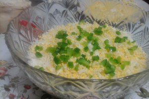 Salată aperitiv cu brânză