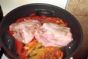 Friptura de iepure cu ardei copti la drycooker