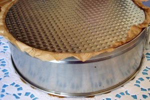 Tort cu dulceata de trandafiri