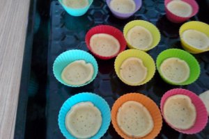 Cosulete cu crema de branza si leurda