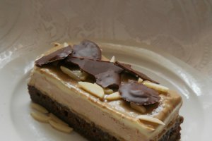 Tort cu mousse de cafea