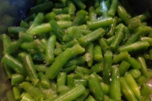 Ciorba de fasole verde cu perisoare
