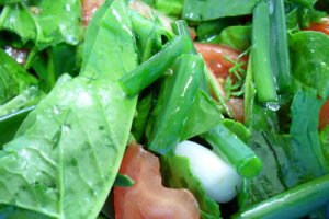 Salata de rosii si spanac