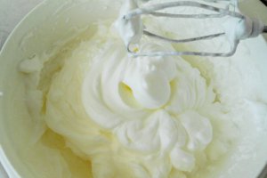 Ruladă curcubeu by Culinary Rainbow