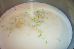 Rulada cu crema de lamaie si lime