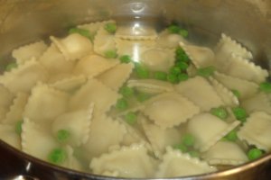RAVIOLI  ALLA  BOSCAIOLA