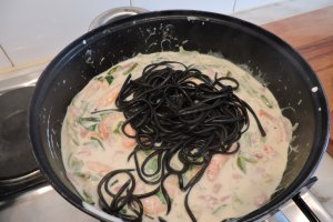Paste negre cu creveti