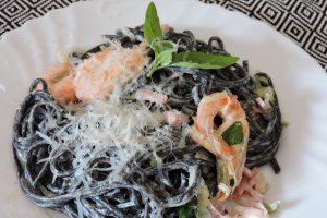 Paste negre cu creveti
