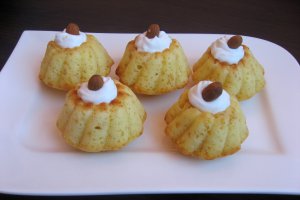 Mini guguluf cu crema mascarpone