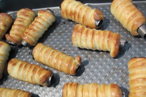 Rulouri aperitiv, cu crema de branza